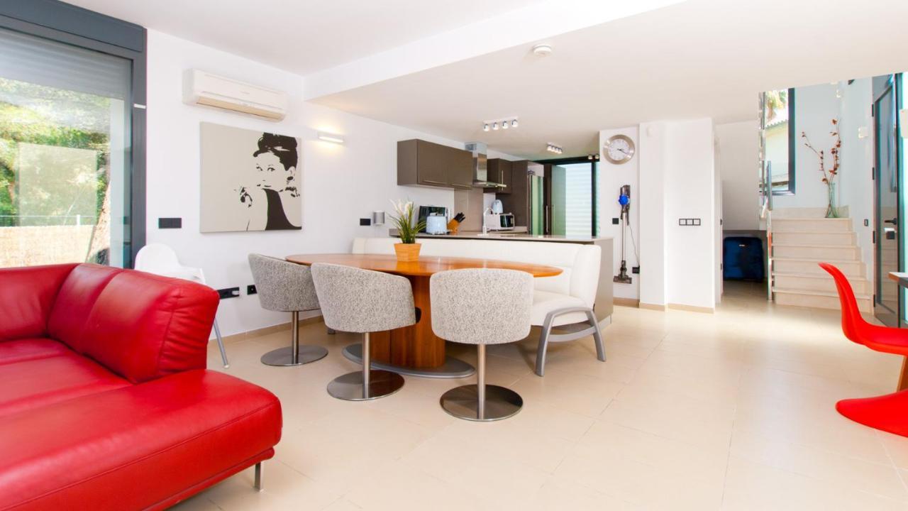 Villa Pam Beach House Playa De Muro - 200M To Beach With Hot Tub Alcudia  Exterior photo